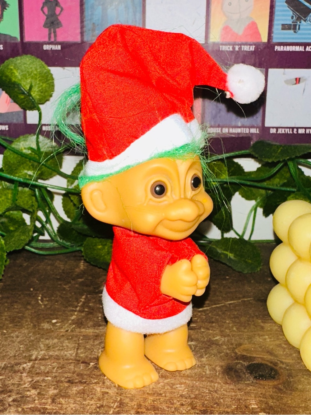 Vintage Russ Trolls Christmas Santa Claus Gripper Troll 90’s Doll Figure